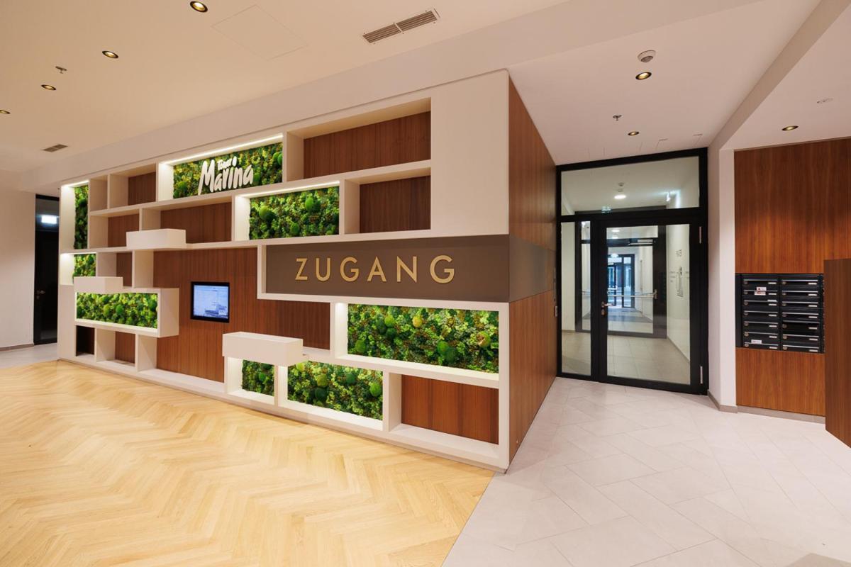Lovely Apartment In Marina Tower - 10Min To City Center Wina Bagian luar foto