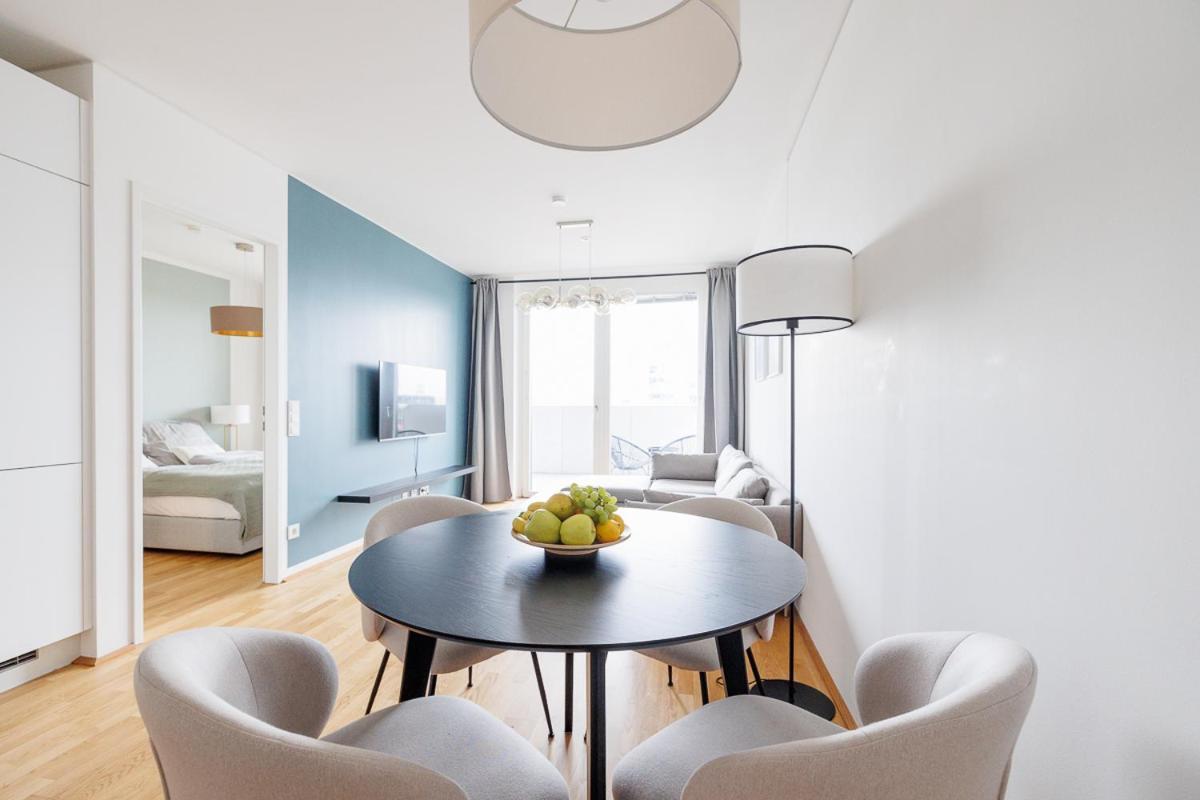 Lovely Apartment In Marina Tower - 10Min To City Center Wina Bagian luar foto